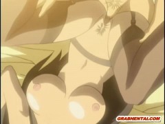 Cette bombasse va se faire tringler dans un porno hentai